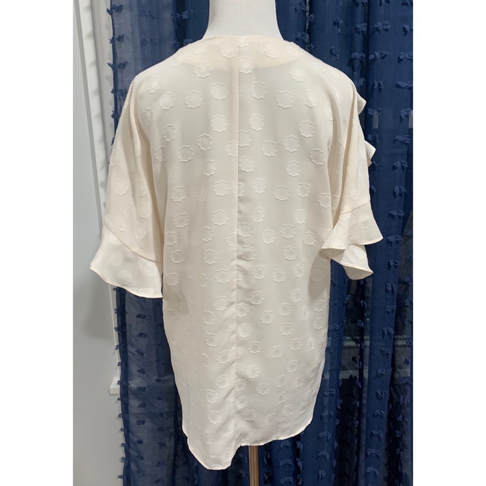 Banana Republic Cream Blouse - Picture 3 of 3